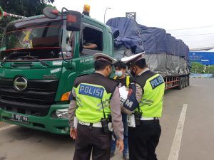 Polantas Polres Setang Tertibkan Kendaraan ODOL