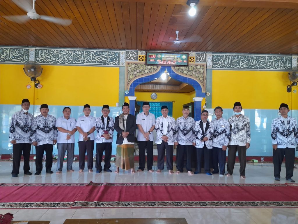 Kompak, PGRI Padang Jaya Gelar Halal Bihalal