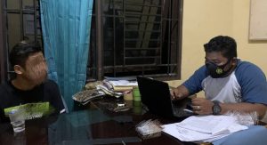 Pemuda Giri Mulya Ini H4m*li Tiga G4d1s Sekaligus