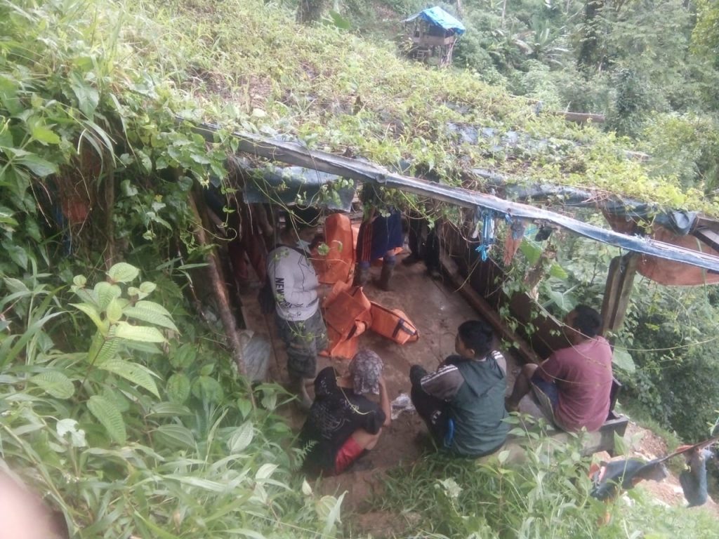 Breaking News !! Empat Penambang Emas Tradisional Tewas di Dalam Lubang Galian