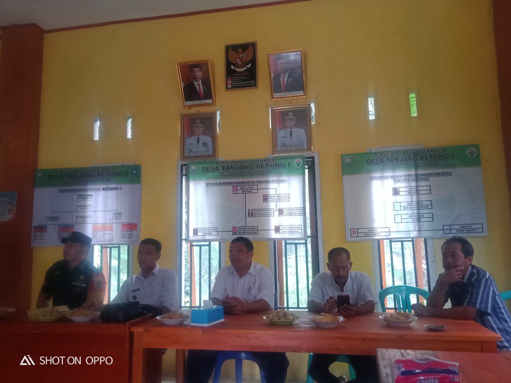 Sebanyak 82 KPM Desa Tanjung Betung I Terima BLT DD Triwulan III