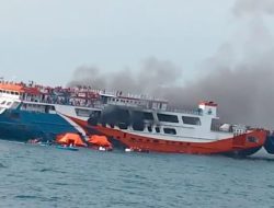 Kapal Roro Royce 1 Terbakar di Perairan Pulau Tempurung: Tim Penyelamat Gerak Cepat Evakuasi Penumpang