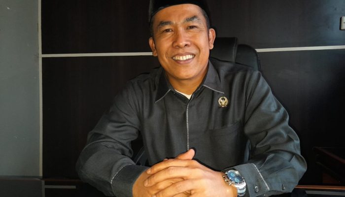 Optimalkan Pendidikan di Bengkulu Utara,Ketua I DPRD BU Siap Dukung Anggaran Motor Dinas untuk Tenaga Pengawas Sekolah