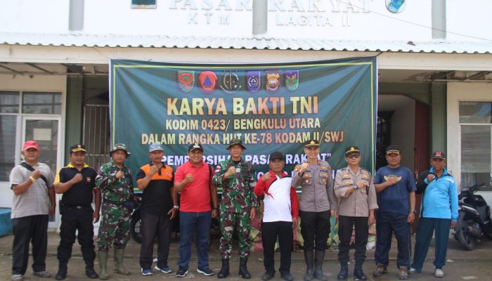 Langkah Preventif Menanggulangi Bencana dan Wabah Penyakit, Kodim 0423/BU Laksanakan Pembersihan Pasar