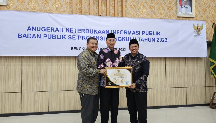 Menjelang Akhir Tahun 2023, Kabupaten Kaur Meraih Anugerah Keterbukaan Informasi Publik Dari KIP Bengkulu