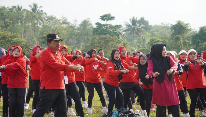 Membangun Gaya Hidup Sehat dan Aktif Pemerintah Kabupaten Bengkulu Utara Selenggarakan Senam SKJ