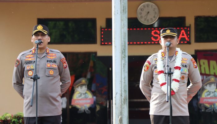 Serah Terima Jabatan Kapolres Bengkulu Utara: AKBP Andy Pramudya Wardana SIK MM kepada AKBP Lambe Patabang Birana SIK MH
