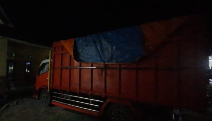 Ratusan Potong Kayu Meranti Tanpa Dilengkapi Dokumen Resmi Diamankan Tim Gabungan Polres Kaur