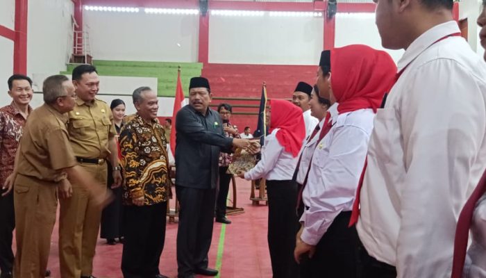 Bupati Bengkulu Utara Lantik 561 Pegawai Pemerintah dengan Perjanjian Kerja Bidang Kesehatan