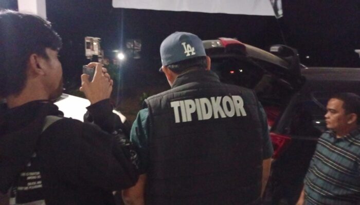 Polda Bengkulu Geledah Kantor BKD dan Perkim Hingga Rumah Eks Sekda Lebong Terkait Dugaan Korupsi Program Bedah Rumah Rp 4,1 Miliar