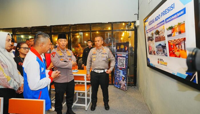Momen Kapolri Interaksi-Serap Aspirasi Ojol di Kedai Ado Presisi 