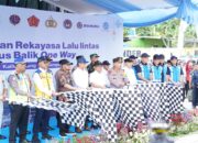 Pimpin One Way Nasional Arus Balik Lebaran, Kapolri ke Pemudik: Utamakan Keselamatan 