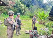 Patroli Humanis di Puncak Jaya: Satgas Damai Cartenz Bangun Kepercayaan Warga dari Kampung ke Kampung