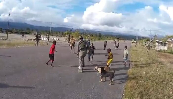 Satgas Operasi Damai Cartenz 2026 Perkuat Keamanan dan Kedekatan Humanis dengan Masyarakat Kenyam