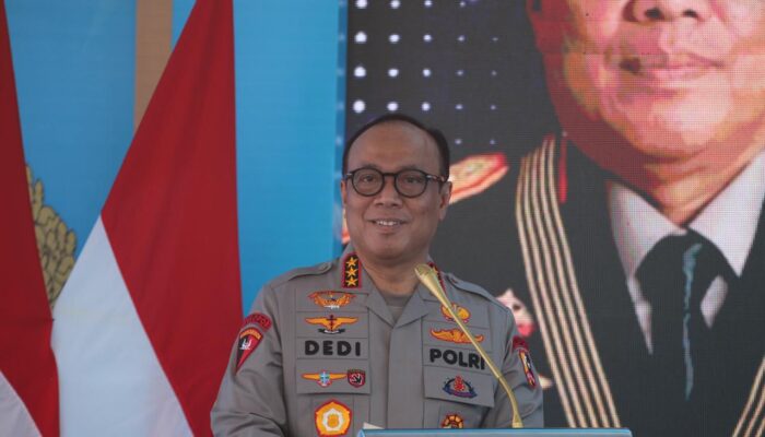 Dukung Asta Cita Presiden Prabowo sebagai Prioritas Nasional, Polri Serahkan 378 Unit Perumahan bagi PNPP dan Masyarakat di Sultra