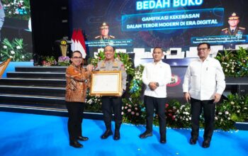 Wakapolri Bedah Buku “Gamifikasi Kekerasan dalam Teror Modern di Era Digital”, Tawarkan Cara Pandang Baru Membaca Ancaman di Era Digital