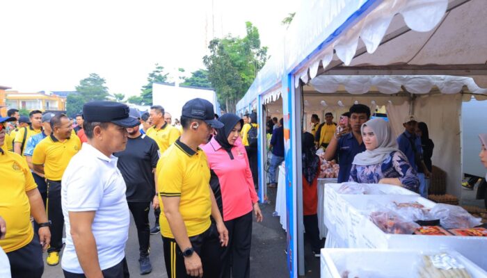 Polda Lampung Gelar Bazar, Pasar Rakyat, Olahraga Bersama, dan Bakti Sosial Sambut Hari Bhayangkara ke-80
