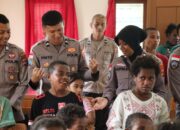 Momentum Hari Bhayangkara ke-80, Satgas Ops Damai Cartenz Pererat Kedekatan dengan Masyarakat Lewat Bakti Sosial