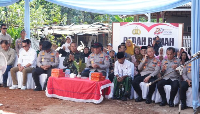 Sambut Hari Bhayangkara ke-80, Polri Bedah 80 Rumah Layak Huni, Bapak Usin (85) Kini Miliki Rumah Baru Berpanel Surya