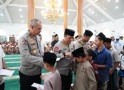 Hari Bhayangkara ke-80, Wakapolri Tanamkan Kepedulian Sosial kepada Taruna Akpol Lewat Santunan Anak Yatim