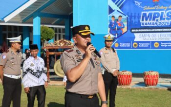Kapolres Lebong Tanamkan Budaya Tertib Berlalu Lintas kepada Pelajar SMPN 8