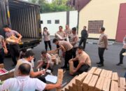 Polri Kirim Bantuan Logistik dan Oksigen untuk Dukung Penanganan Karhutla di Sejumlah Wilayah