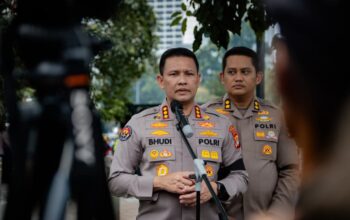 Polda Metro Jaya Siapkan Layanan Kesehatan bagi Masyarakat dalam Kegiatan Penyampaian Aspirasi