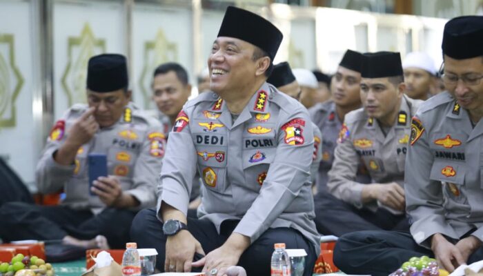 Wakapolri: Meneladani Akhlak Rasulullah SAW Harus Terwujud dalam Pengabdian Polri