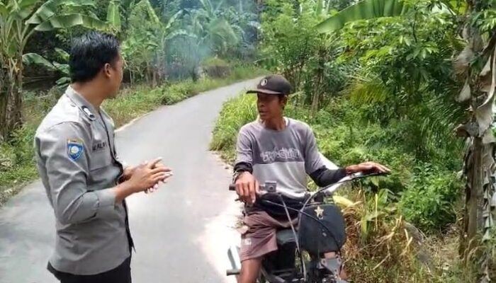 Cegah Karhutla, Bhabinkamtibmas Polsek Lebong Tengah Ajak Warga Pagar Agung Waspada Di Musim Kemarau