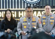 30 MIL LAUT DARI DARAT, HELIKOPTER POLRI EVAKUASI JENAZAH KORBAN KM VIRGO TRANSPORT 8