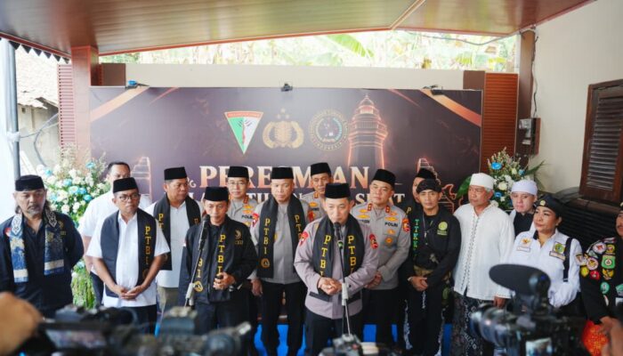 Kapolri Dorong Padepokan Tjimande Berdiri di Setiap Kabupaten Banten