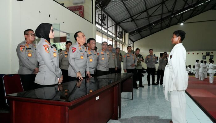 Wakapolri Dorong Sepolwan Naik Level: Cara Belajar Berubah, Polwan Disiapkan Hadapi Tantangan Modern