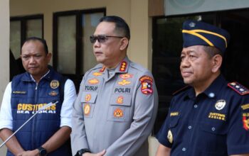 SINERGITAS BEACUKAI DAN SATGAS KEPOLISIAN OPERASI DAMAI CARTENZ DALAM UPAYA MENGAGALKAN PENYELUNDUPAN AMUNISI DI PERAIRAN JAYAPURA