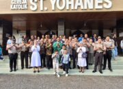 Wakapolda Bengkulu Laksanakan Minggu Kasih di Gereja Katolik ST.Yohanes Bengkulu : Wujud Polri Humanis dan Dekat dengan Umat