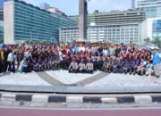 Perdana Tampil di Publik, Drum Band SMA KTB Meriahkan Sosialisasi SPMB di CFD Bundaran HI